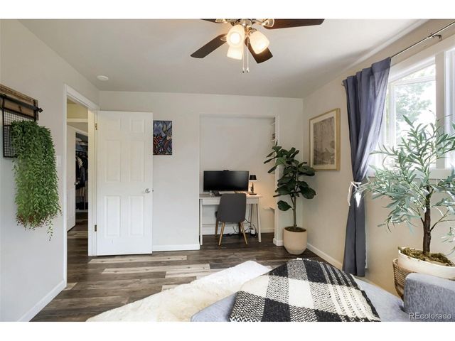 5125 Zinnia Ct, Arvada, CO 80002