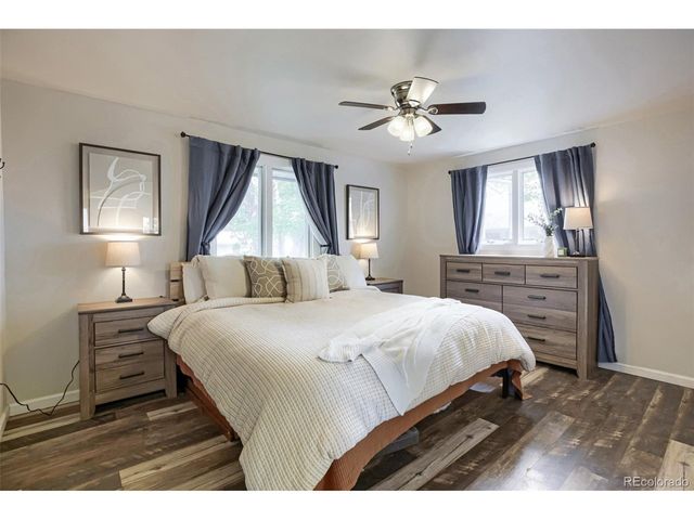 5125 Zinnia Ct, Arvada, CO 80002