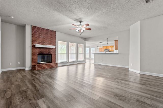 505 Park Meadows Drive, Crowley, TX 76036