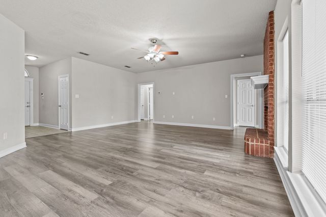 505 Park Meadows Drive, Crowley, TX 76036