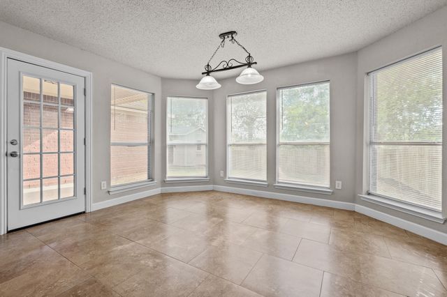 505 Park Meadows Drive, Crowley, TX 76036