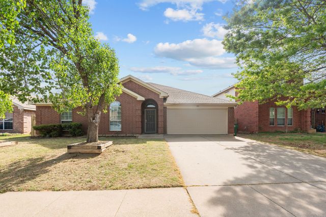 505 Park Meadows Drive, Crowley, TX 76036