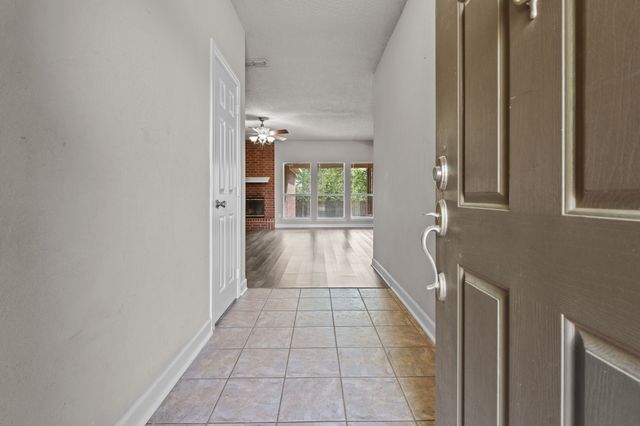 505 Park Meadows Drive, Crowley, TX 76036