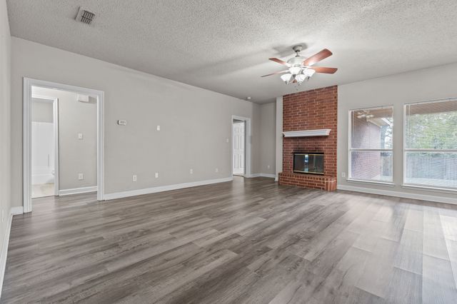 505 Park Meadows Drive, Crowley, TX 76036