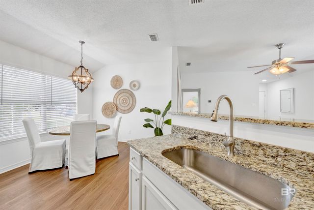 1021 E Hamilton Bridges Drive, Mobile, AL 36695