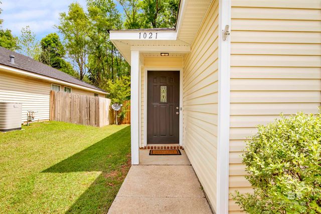 1021 E Hamilton Bridges Drive, Mobile, AL 36695