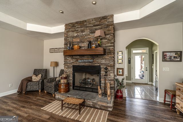 406 Fred Kelly Road, Rome, GA 30161