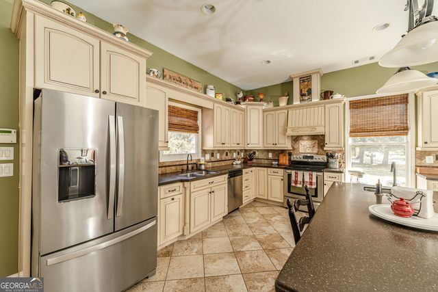 406 Fred Kelly Road, Rome, GA 30161