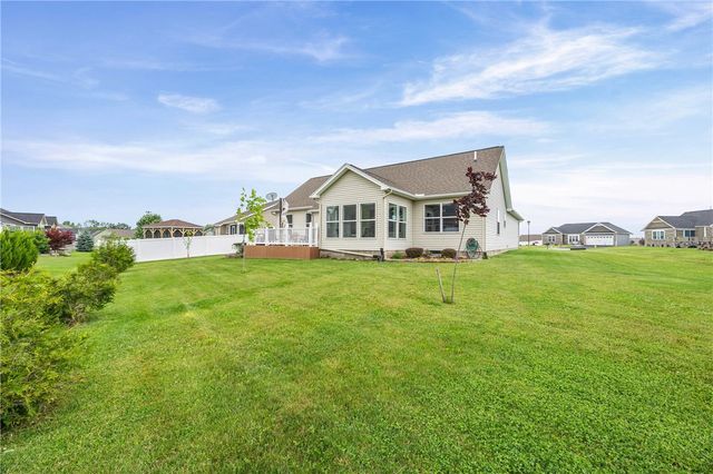 75 Kittling Ridge Lane, Greece, NY 14612