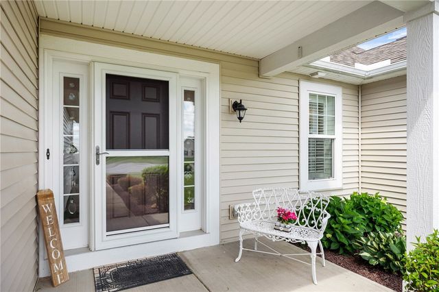 75 Kittling Ridge Lane, Greece, NY 14612