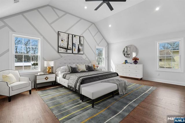 4 Plymouth Drive, Livingston, NJ 07039