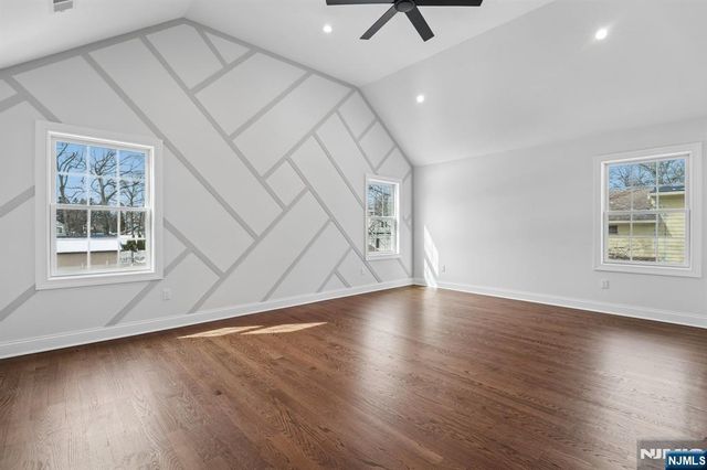 4 Plymouth Drive, Livingston, NJ 07039