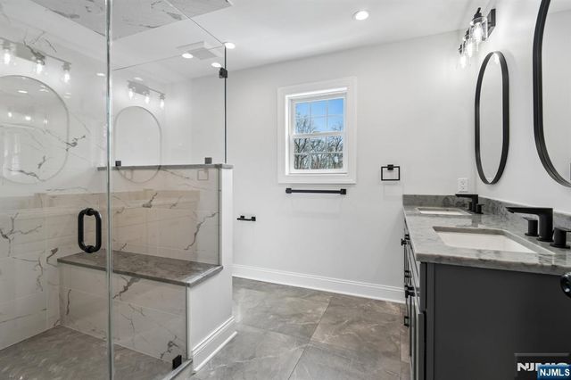 4 Plymouth Drive, Livingston, NJ 07039