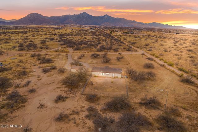 9247 S EL THUMA REAL --, Hereford, AZ 85615