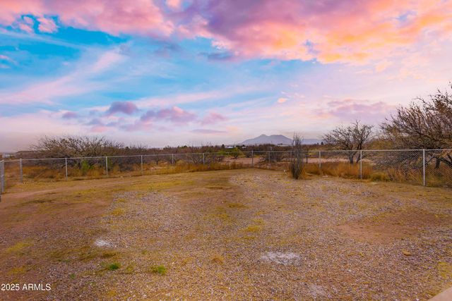 9247 S EL THUMA REAL --, Hereford, AZ 85615
