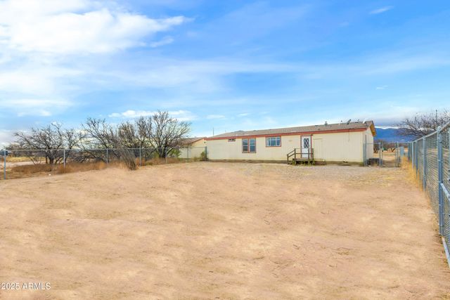 9247 S EL THUMA REAL --, Hereford, AZ 85615