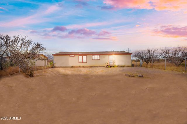 9247 S EL THUMA REAL --, Hereford, AZ 85615