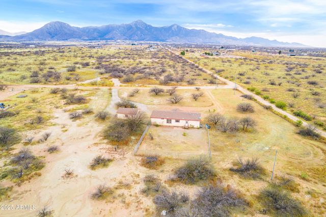 9247 S EL THUMA REAL --, Hereford, AZ 85615