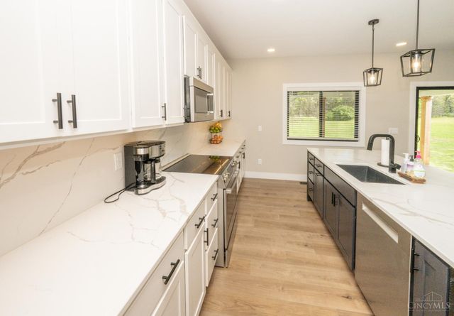 2668 Harry A Hill Drive, Tate Twp, OH 45106