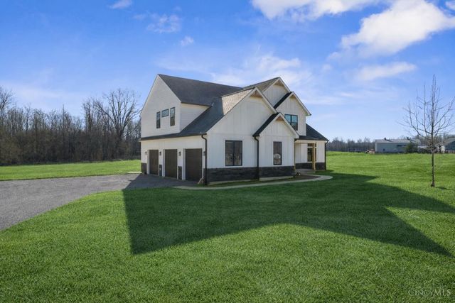 2668 Harry A Hill Drive, Tate Twp, OH 45106