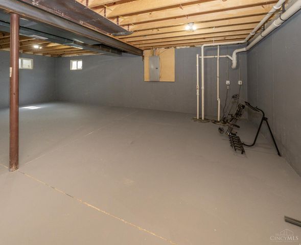 2668 Harry A Hill Drive, Tate Twp, OH 45106