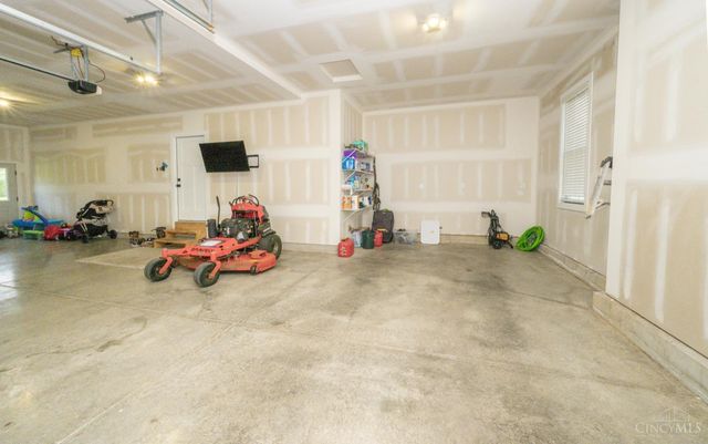 2668 Harry A Hill Drive, Tate Twp, OH 45106