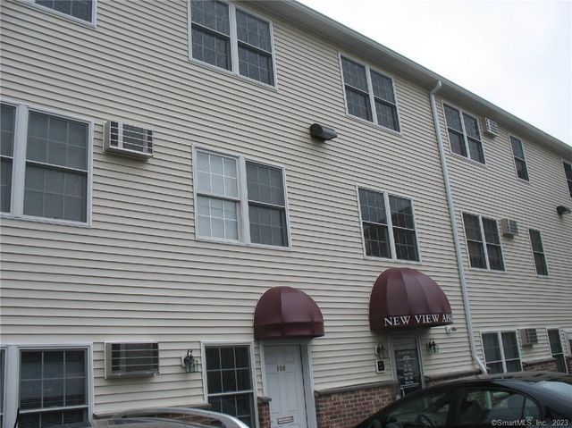 7 New Street 305, Danbury, CT 06810