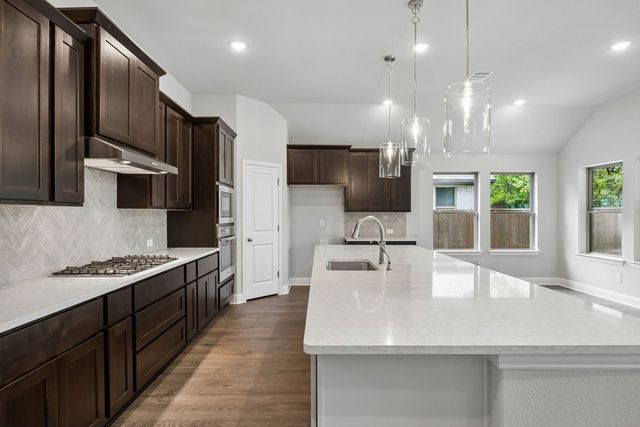 1879 Silver Birch Road, Waxahachie, TX 75165