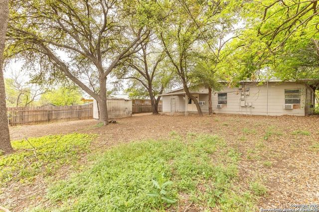 350 Hialeah, San Antonio, TX 78218