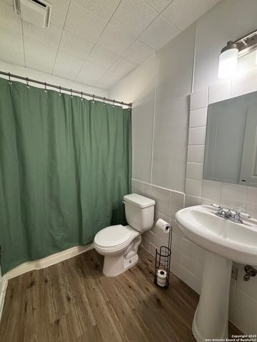 350 Hialeah, San Antonio, TX 78218