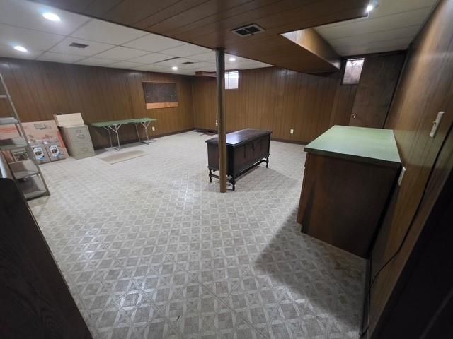 10119 W 92nd Street, Overland Park, KS 66212