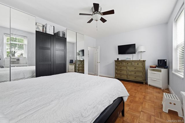 230 Central Avenue 1F, Lawrence, NY 11559