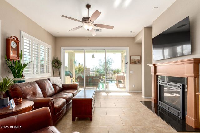 20501 W NELSON Place, Buckeye, AZ 85396