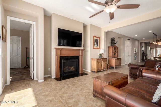 20501 W NELSON Place, Buckeye, AZ 85396