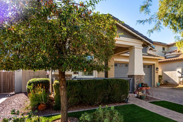 20501 W NELSON Place, Buckeye, AZ 85396