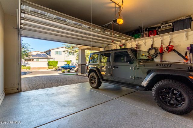 20501 W NELSON Place, Buckeye, AZ 85396