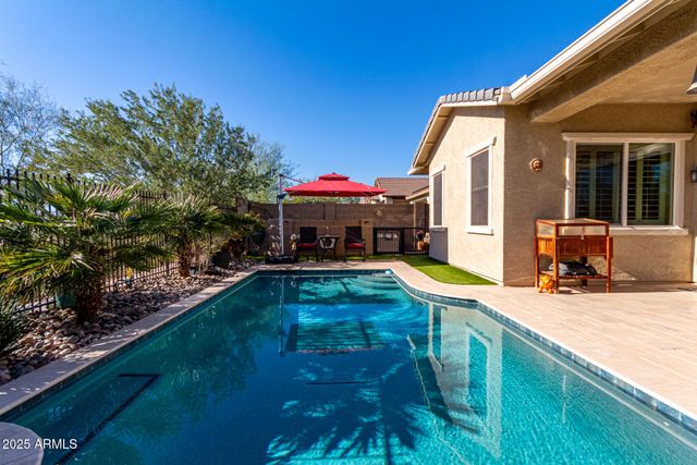 20501 W NELSON Place, Buckeye, AZ 85396