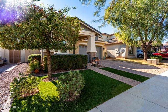 20501 W NELSON Place, Buckeye, AZ 85396