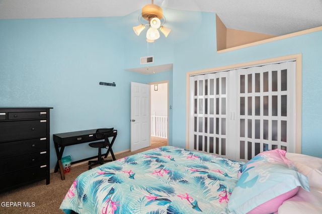 5916 VIA ROBLES Lane, El Paso, TX 79912