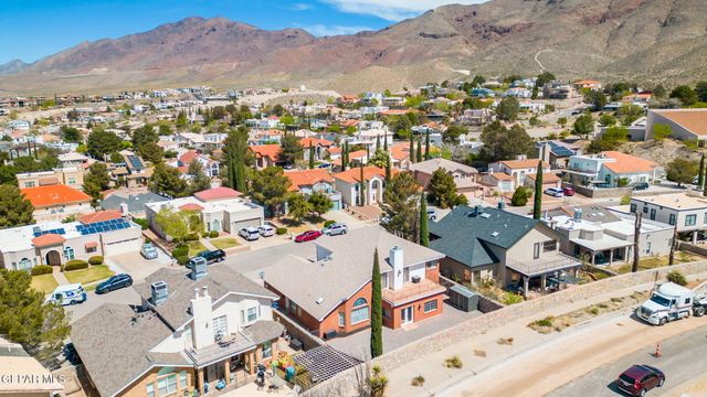 5916 VIA ROBLES Lane, El Paso, TX 79912