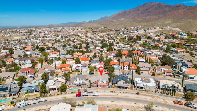 5916 VIA ROBLES Lane, El Paso, TX 79912