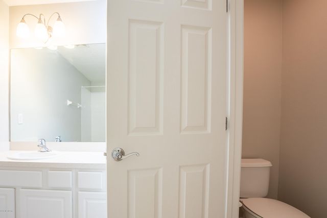 13292 STONE POND Drive, Jacksonville, FL 32224