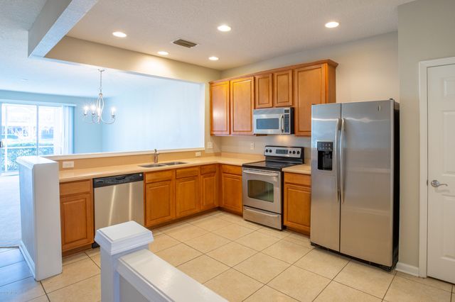 13292 STONE POND Drive, Jacksonville, FL 32224