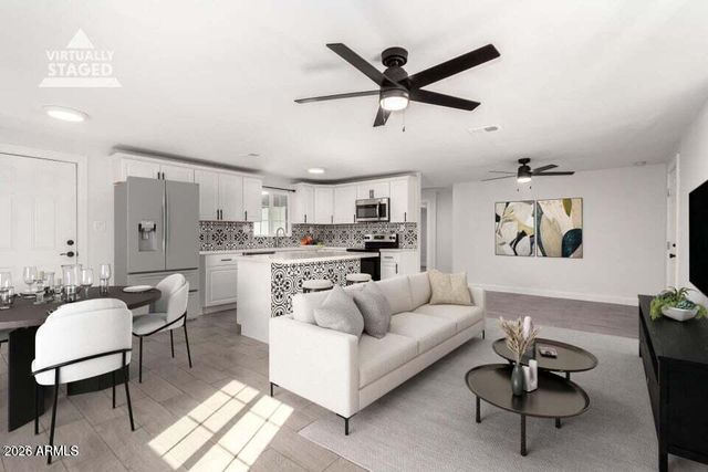 240 N MONTE VISTA Street, Chandler, AZ 85225