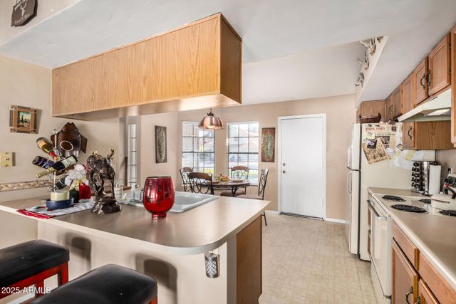 4430 W ESCUDA Drive, Glendale, AZ 85308