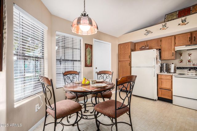 4430 W ESCUDA Drive, Glendale, AZ 85308