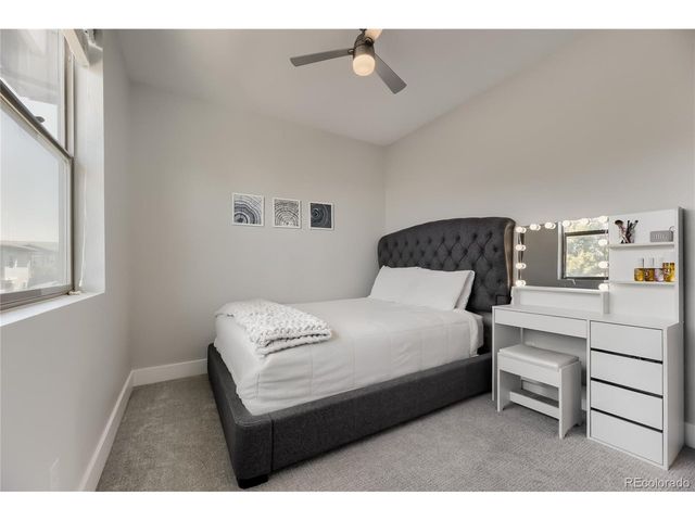 2860 Kingston St, Denver, CO 80238