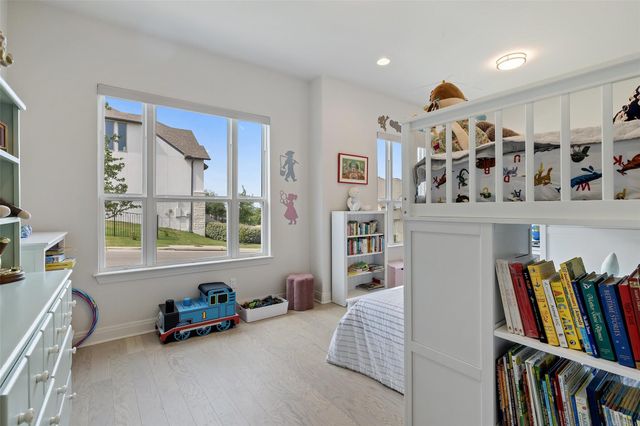 19401 Summit Glory TRL 80, Spicewood, TX 78669