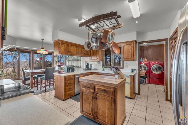 141 & 127 SW Urish RD, Topeka, KS 66615