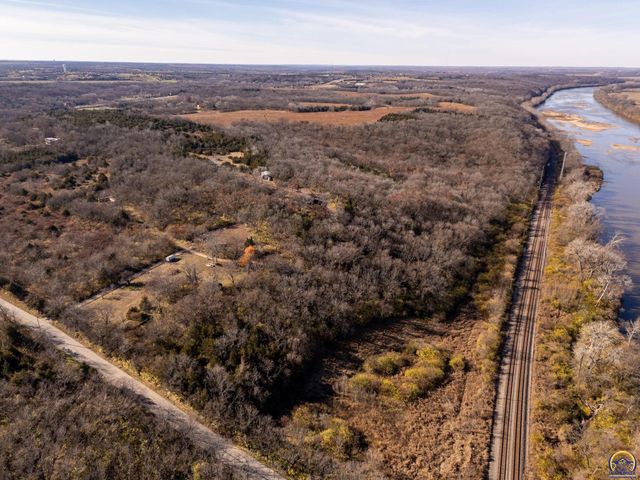 141 & 127 SW Urish RD, Topeka, KS 66615